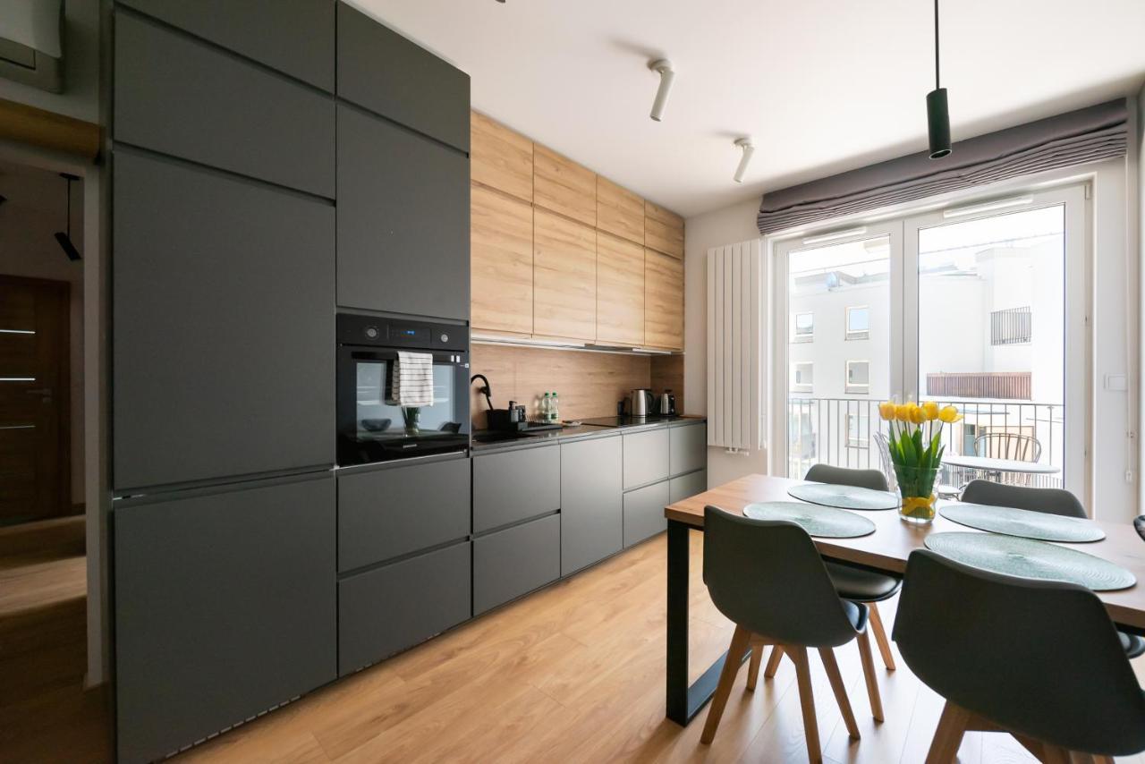 Wola Skwer Happy Apartament *